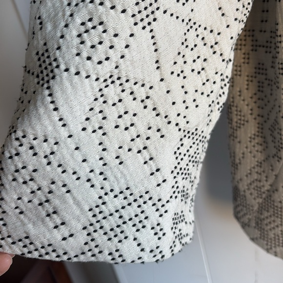 *Host Pick* Zara jacket cream with black stitched pattern size M - Picture 6 of 10